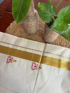 Kathakali Kasavu Mundu – classic, cultural, and elegant. Pure traditional finish from Balaramapuram.